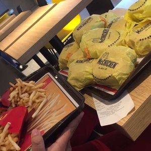 Meet your Posher, Erick